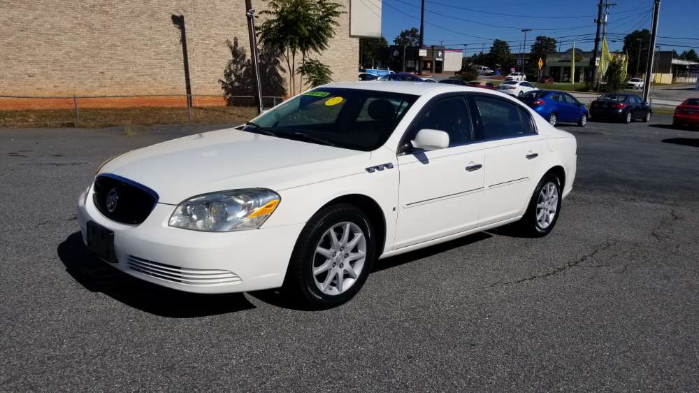 Buick Lucerne 2007 White
