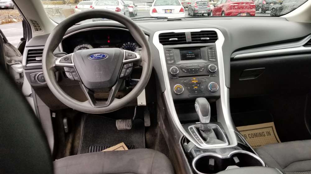 Ford Fusion 2015 Silver