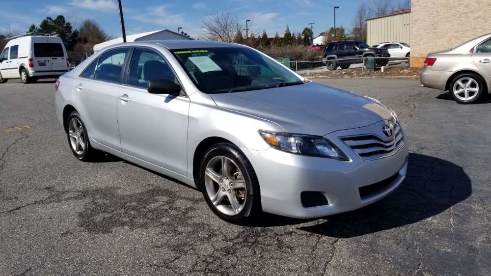 Toyota Camry 2010 Silver