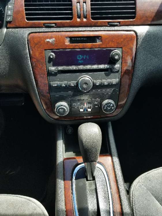 Chevrolet Impala 2011 Silver