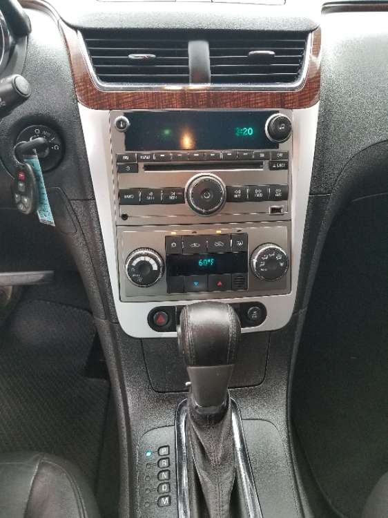Chevrolet Malibu 2012 Silver
