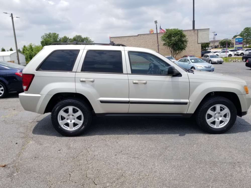 Jeep Grand Cherokee 2009 Gold