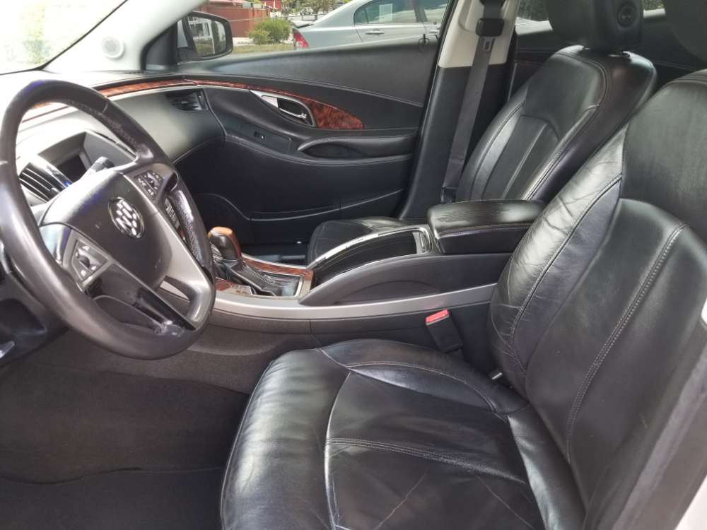 Buick Lacrosse 2012 Silver