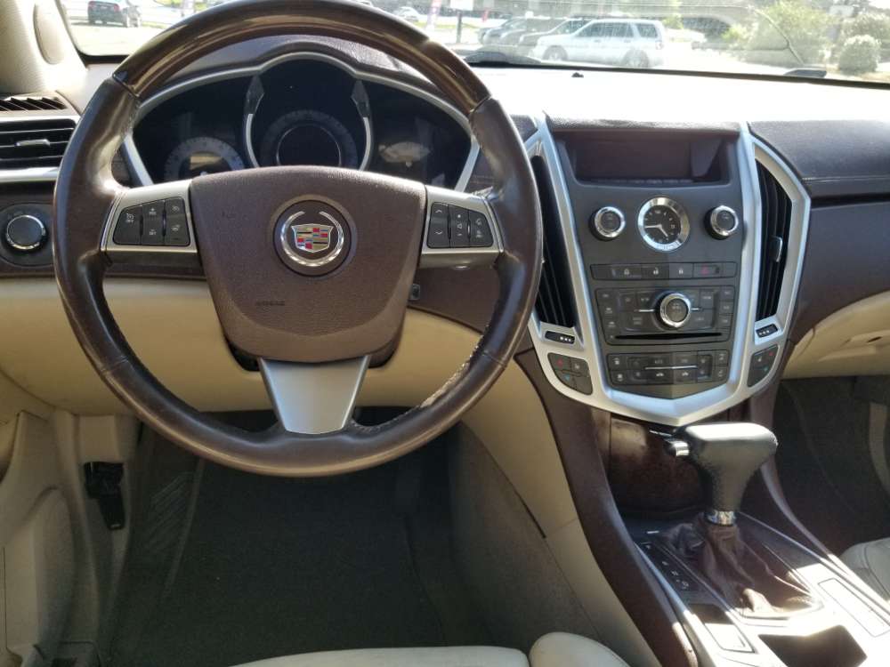Cadillac SRX 2012 White
