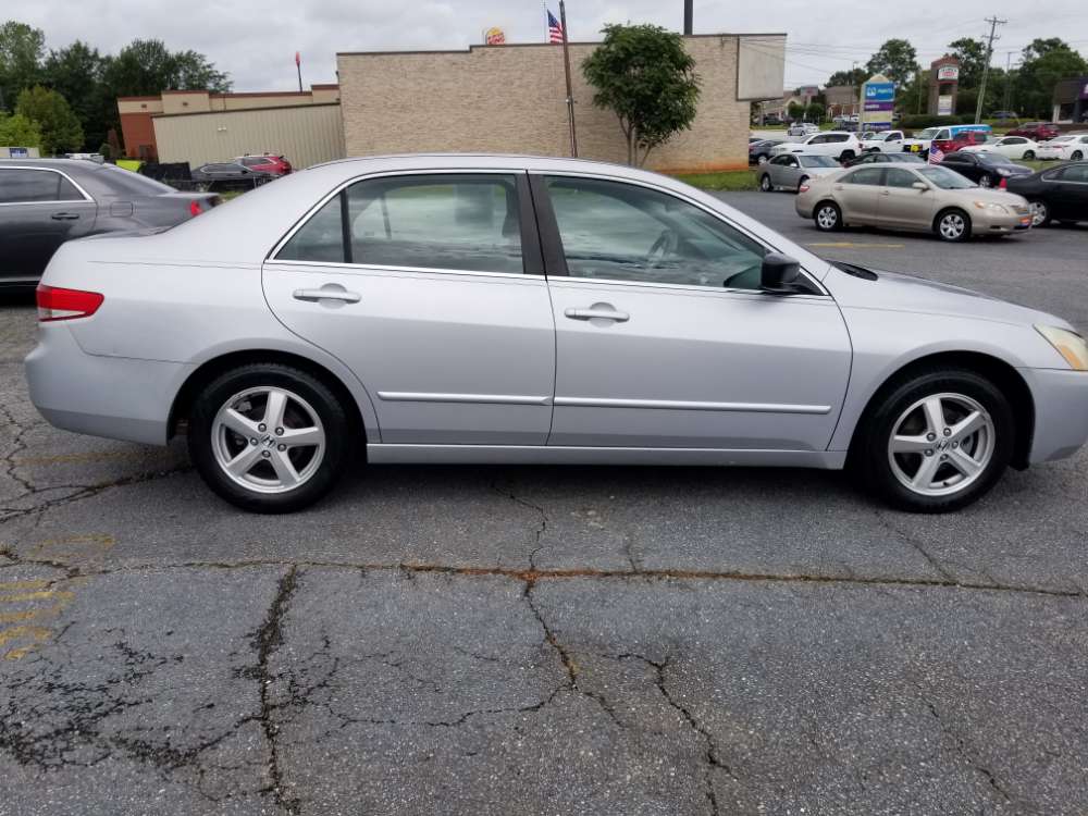 Honda Accord 2003 Silver