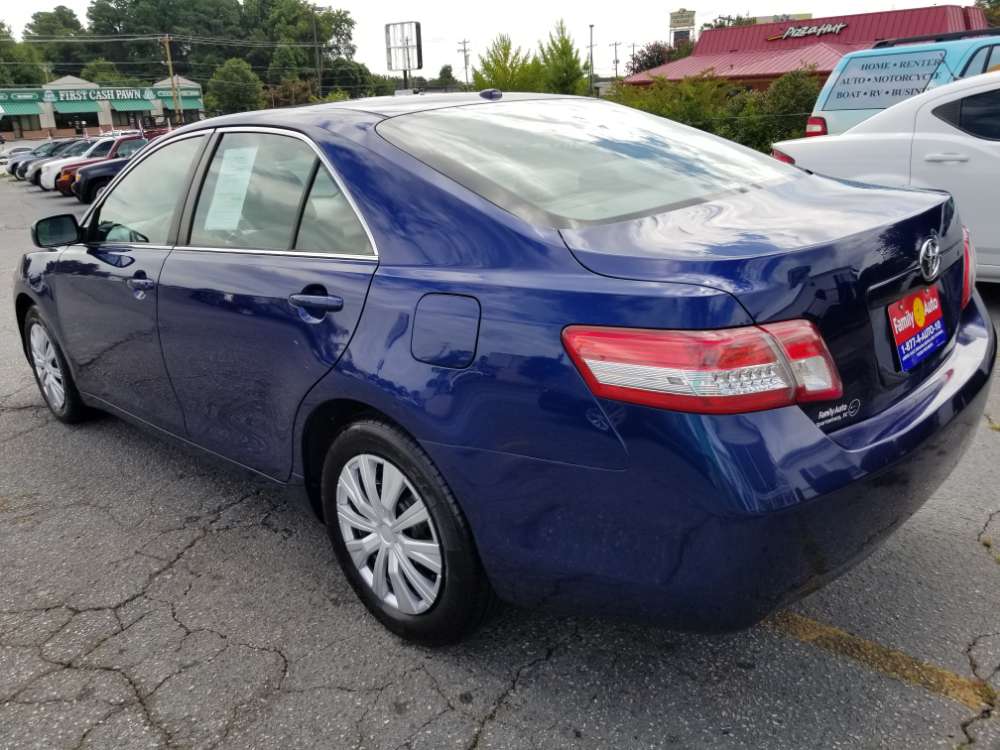 Toyota Camry 2010 Blue