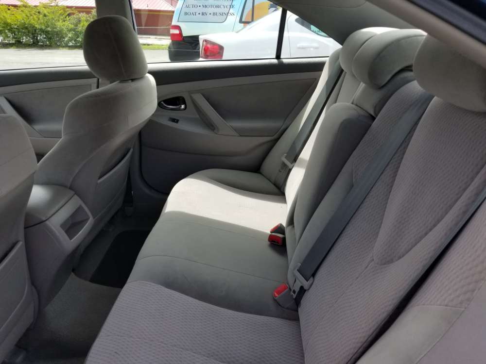 Toyota Camry 2010 Blue