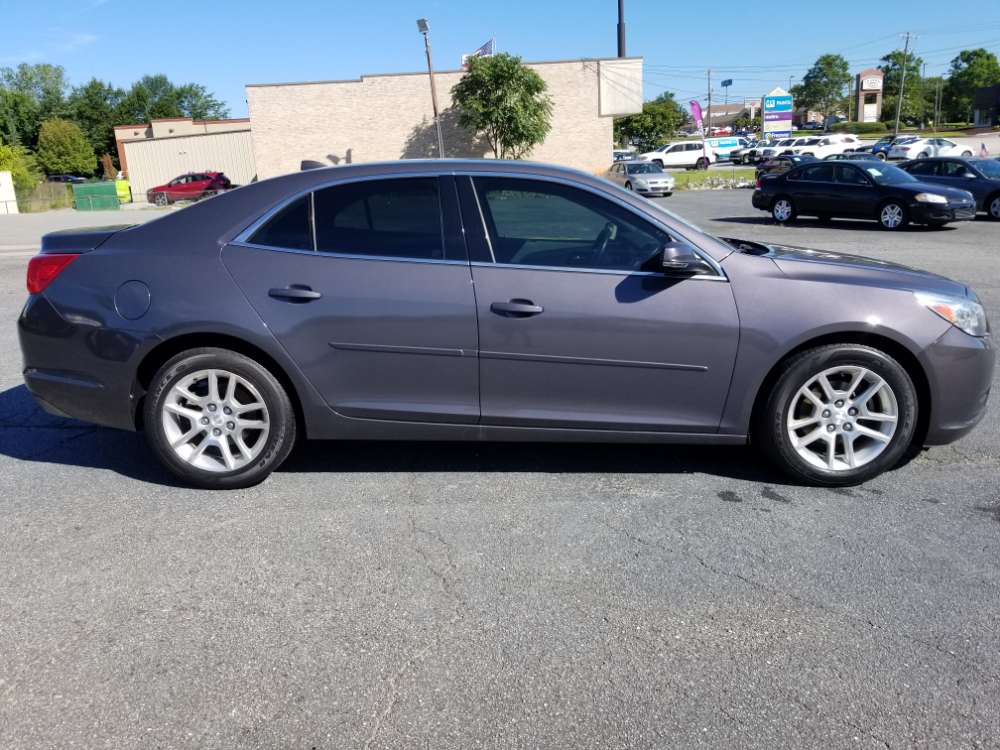 Chevrolet Malibu 2013 Brown