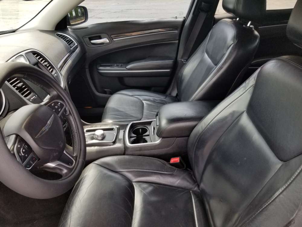 Chrysler 300 2015 Gray