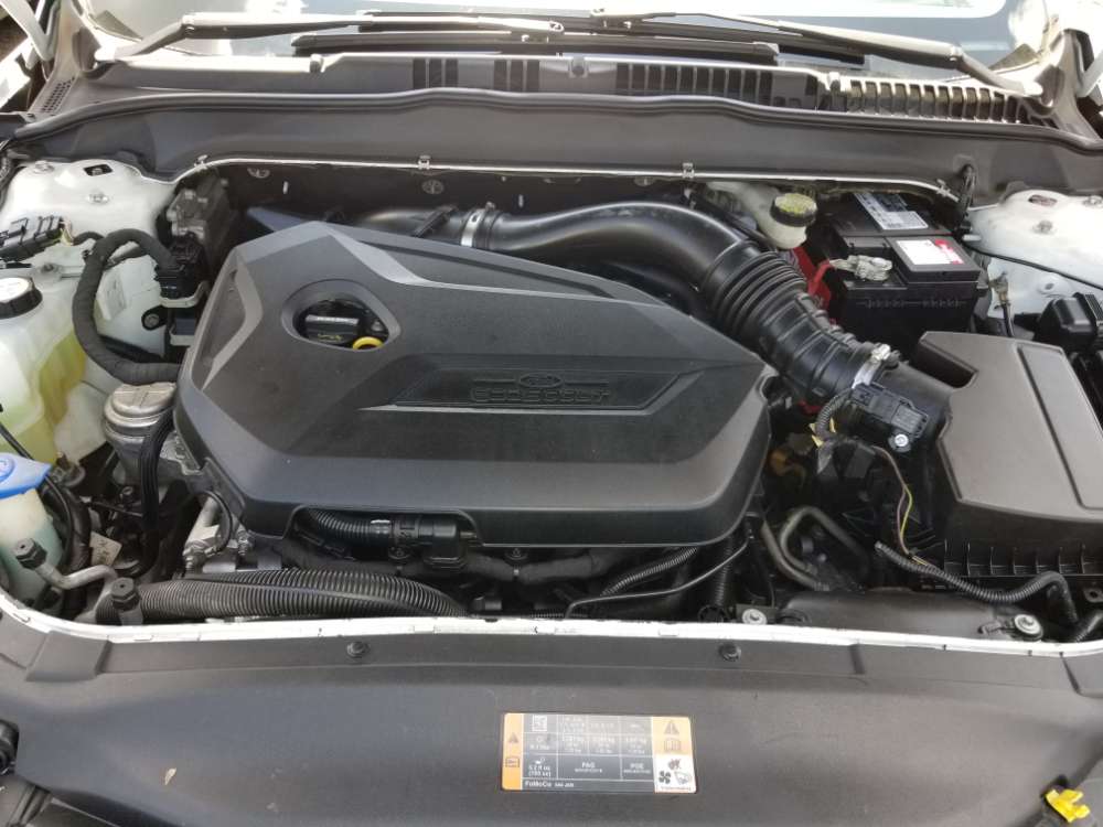 Ford Fusion 2013 White