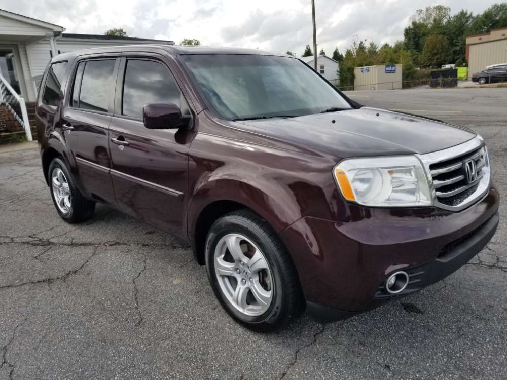 Honda Pilot 2013 Red