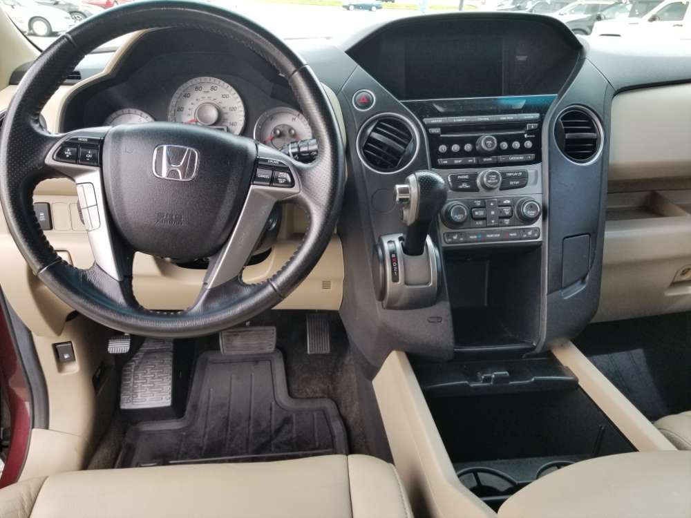 Honda Pilot 2013 Red