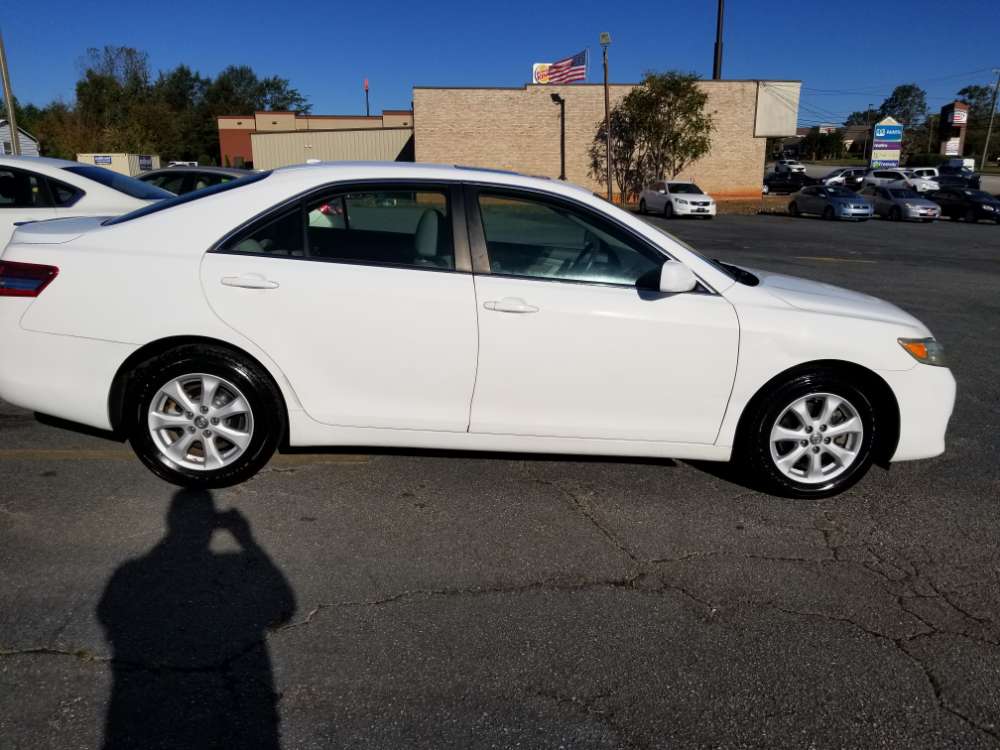 Toyota Camry 2010 White