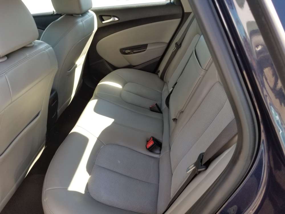 Buick Versno 2016 Blue