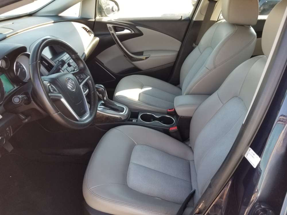 Buick Versno 2016 Blue
