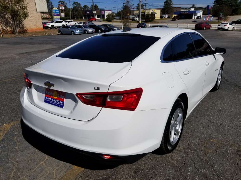 Chevrolet Malibu 2016 White