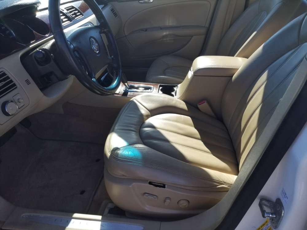 Buick Lucerne CXL White