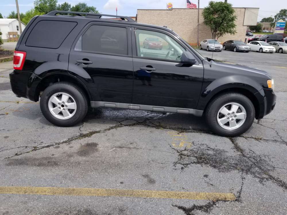 Ford Escape 2010 Black