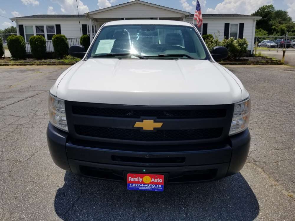 Chevrolet Silverado 2012 White