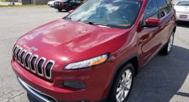 Jeep Cherokee 2015 Red