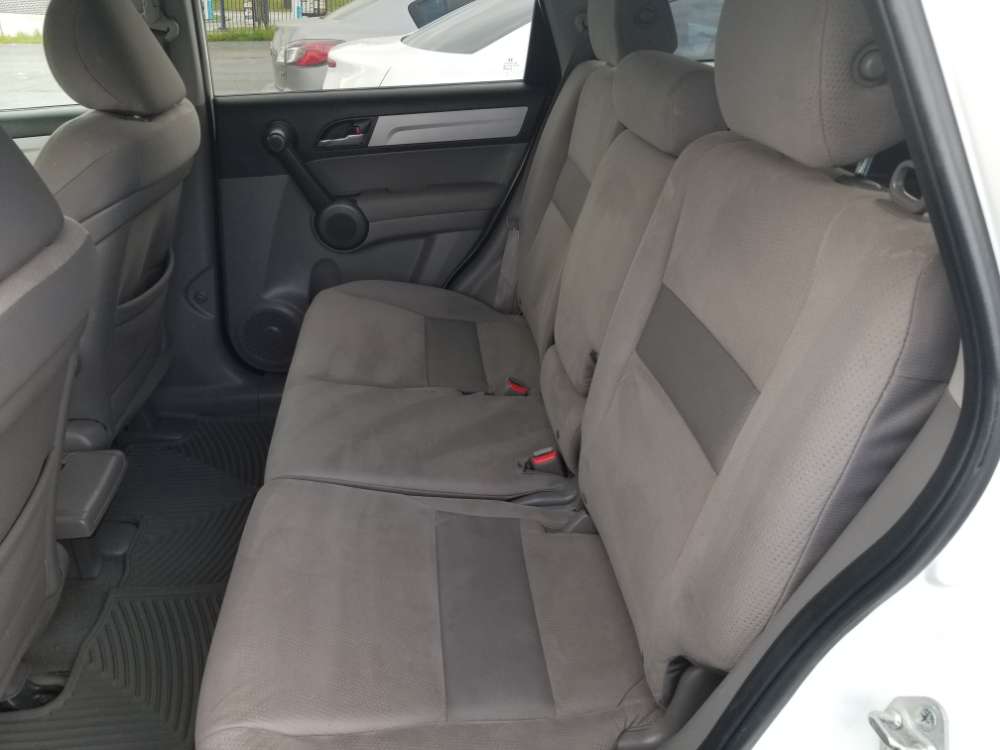 Honda CR-V 2011 White