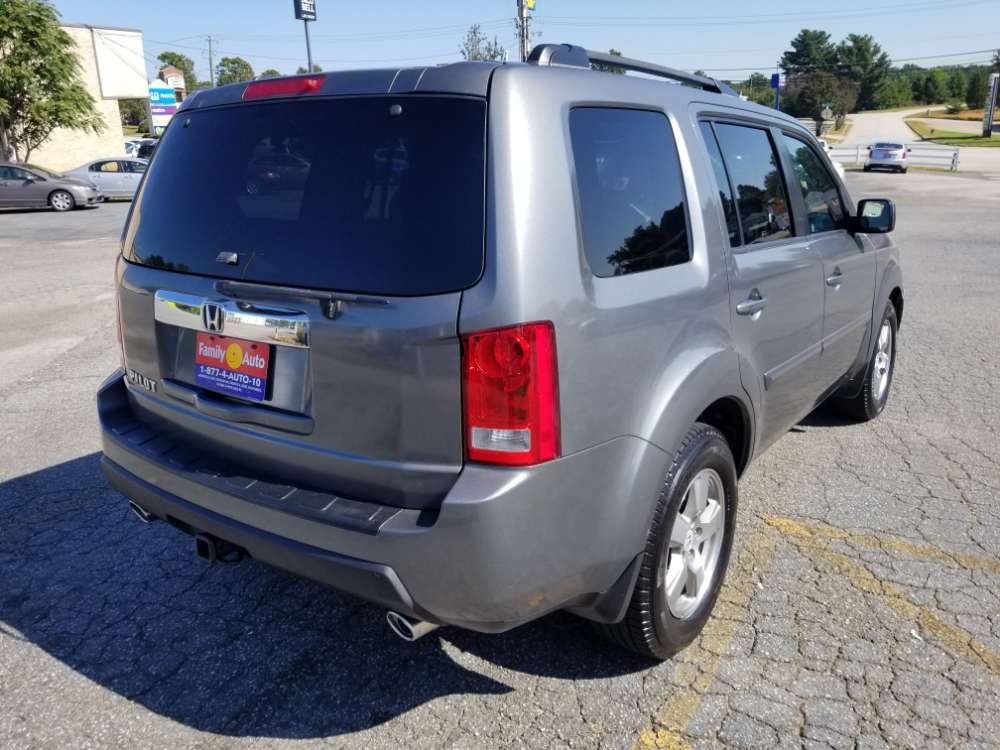 Honda Pilot 2011 Silver