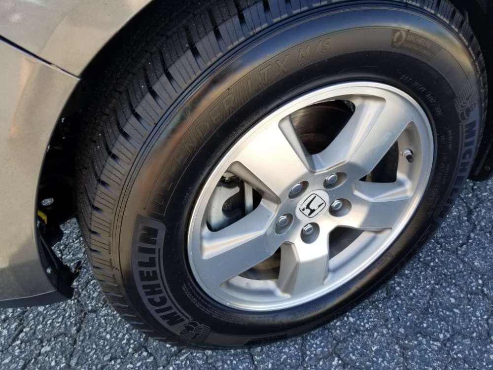Honda Pilot 2011 Silver
