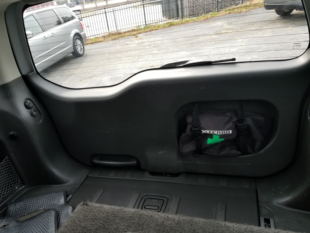 Nissan Xterra 2008 Sliver