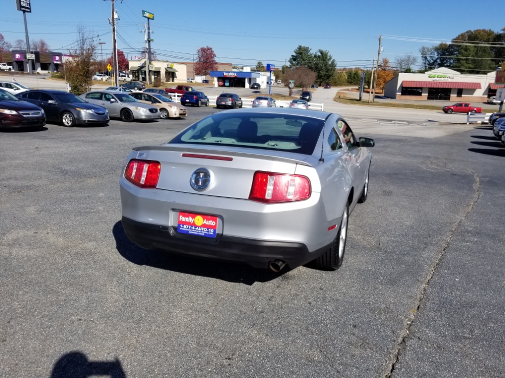 Ford Mustang 2010 Sliver