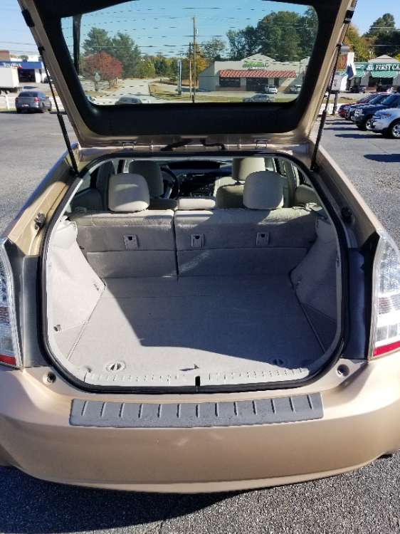 Toyota Prius 2010 Gold