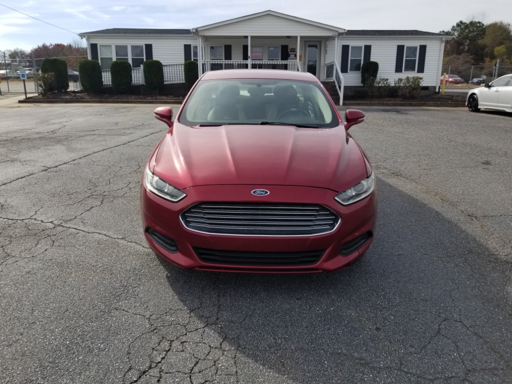 Ford Fusion 2013 Red
