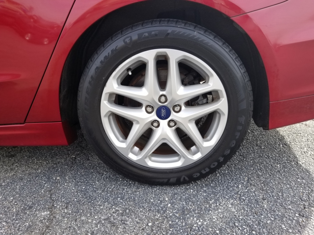 Ford Fusion 2013 Red