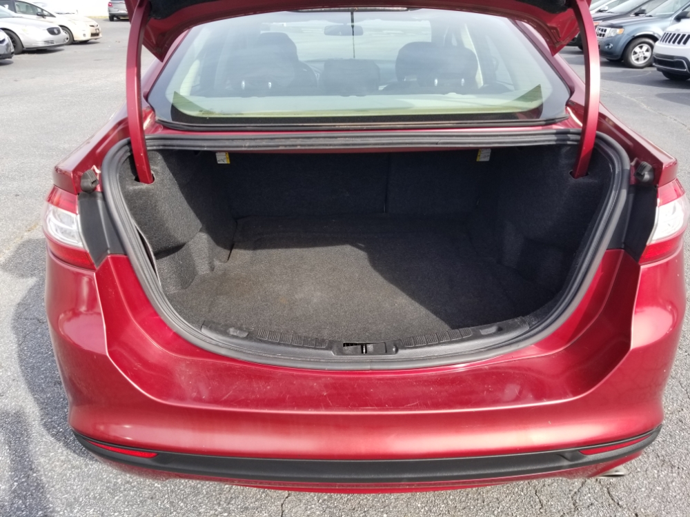 Ford Fusion 2013 Red