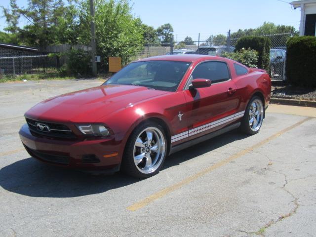 2011 Ford Mustang's photo